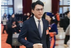 最新靳东爆料新闻,揭秘娱乐圈不为人知的秘密
